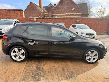 Used SEAT Leon 2019 for sale - 76535908: Photo