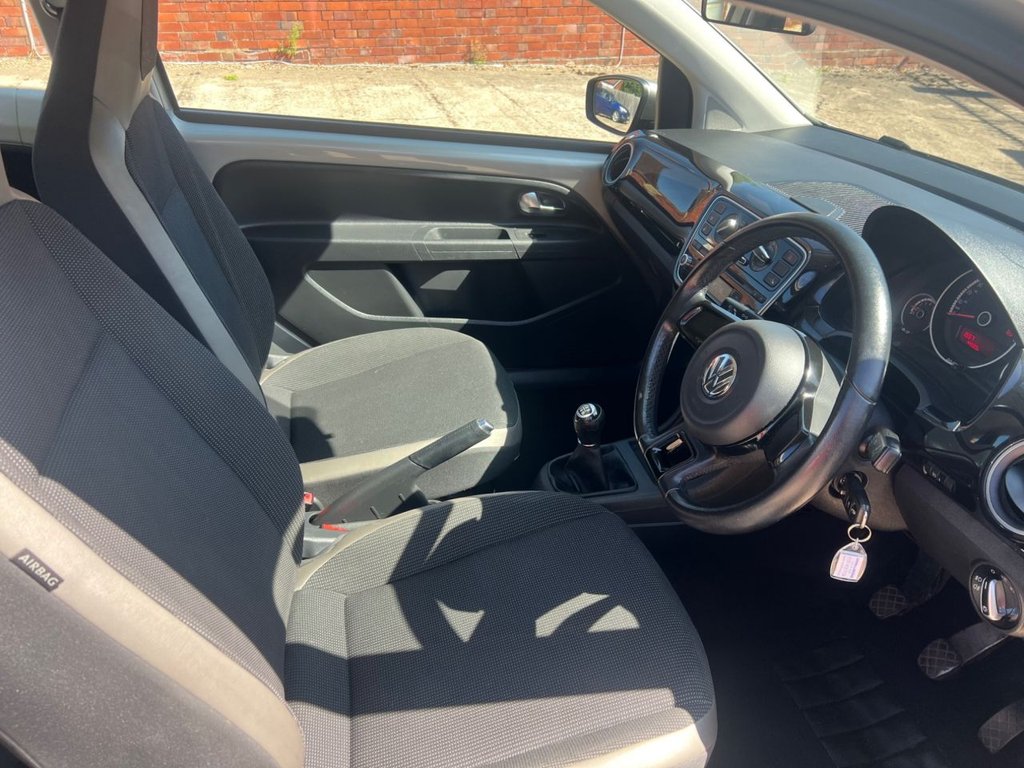 Used Volkswagen up! 2014 for sale - 76376327: Photo 13