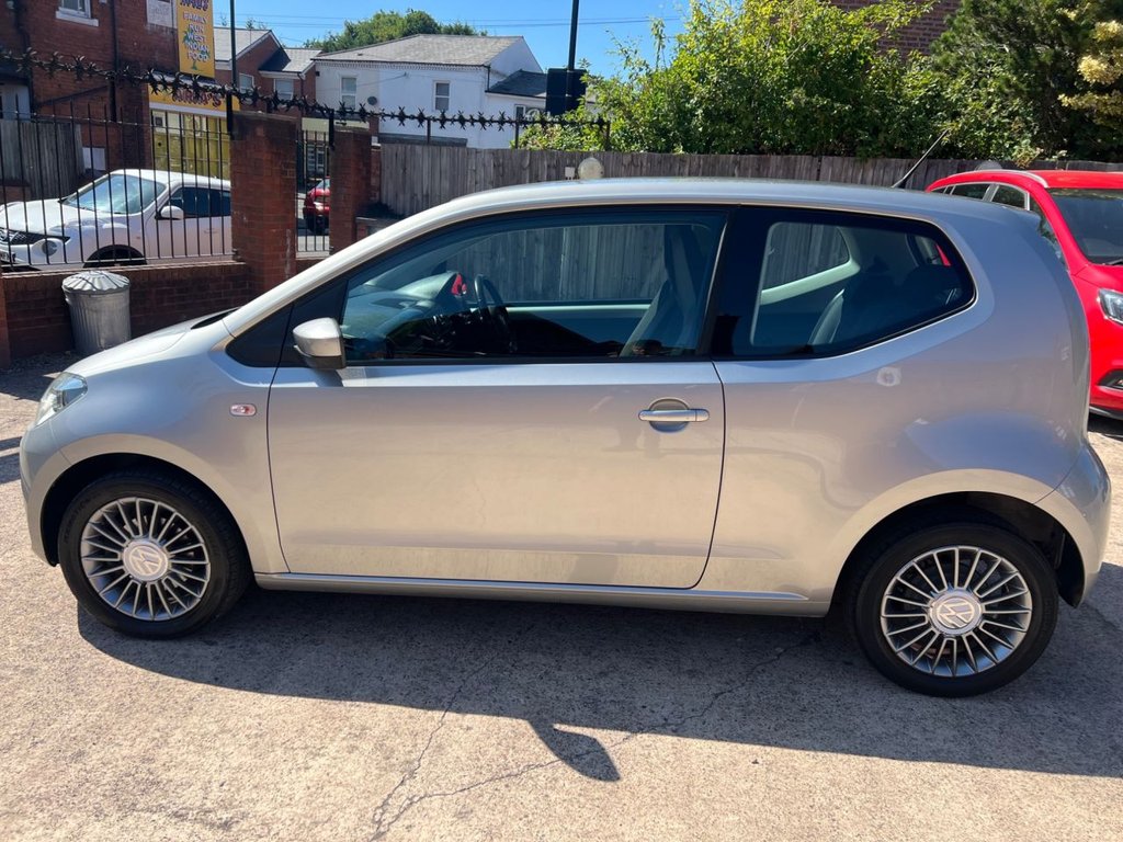 Used Volkswagen up! 2014 for sale - 76376327: Photo 3