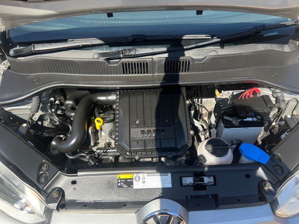 Used Volkswagen up! 2014 for sale - 76376327: Photo 30