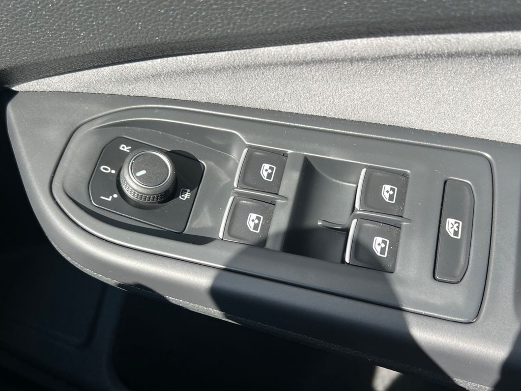Used Volkswagen Golf 2020 for sale - 76296817: Photo 31