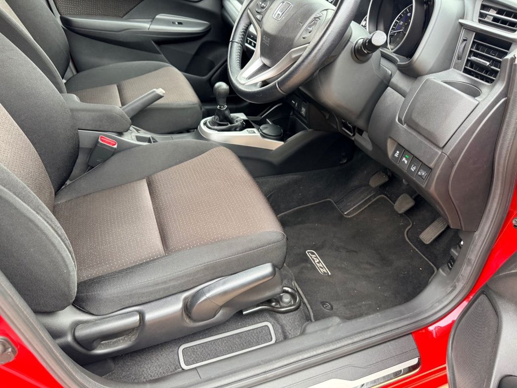 Used Honda Jazz 2017 for sale - 76496722: Photo 15