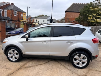 Used Ford Kuga 2010 for sale - 76470433: Photo