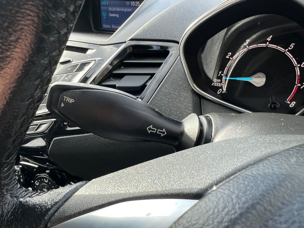 Used Ford Fiesta 2017 for sale - 76296819: Photo 24