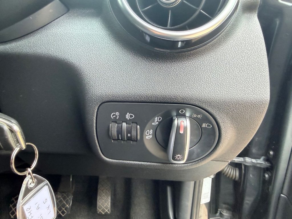 Used Audi A1 2013 for sale - 76496782: Photo 24