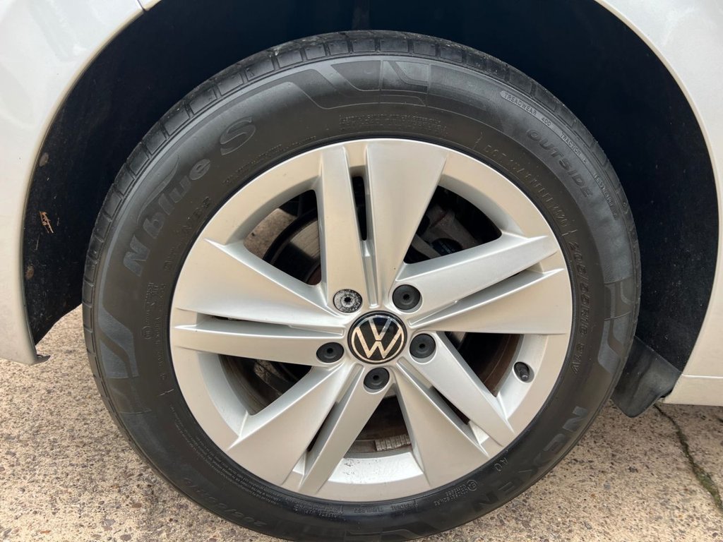 Used Volkswagen Golf 2021 for sale - 76291116: Photo 33