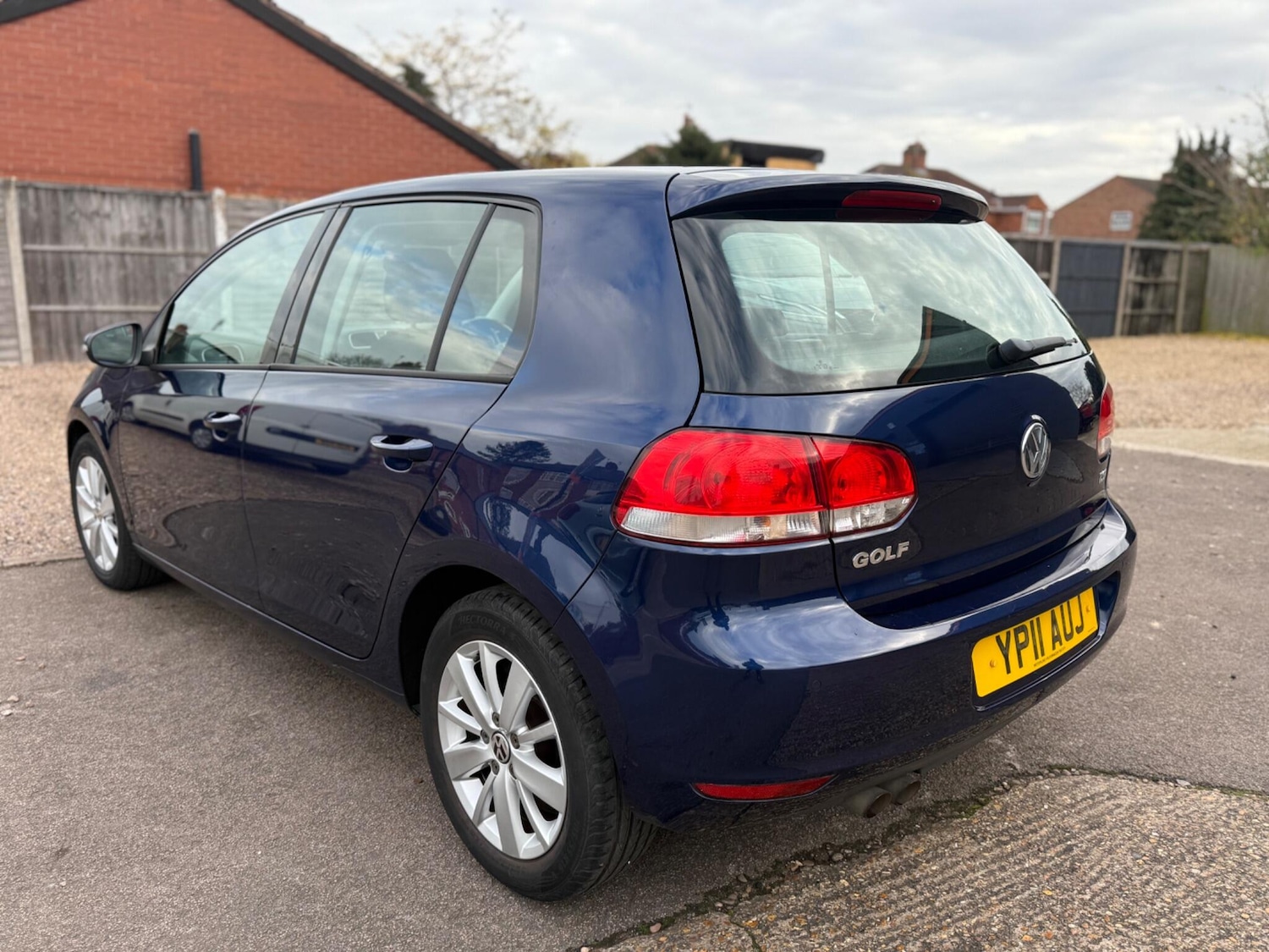 Used Volkswagen Golf 2011 for sale - 76990204: Photo 4