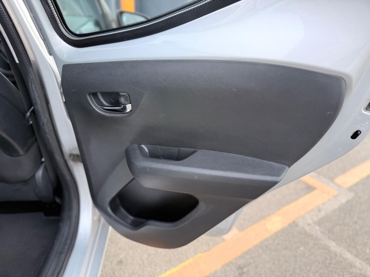 Used Toyota AYGO 2017 for sale - 77084450: Photo 30