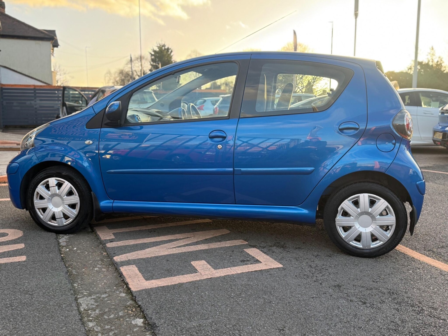 Used Toyota AYGO for sale - 76996912: Photo 7