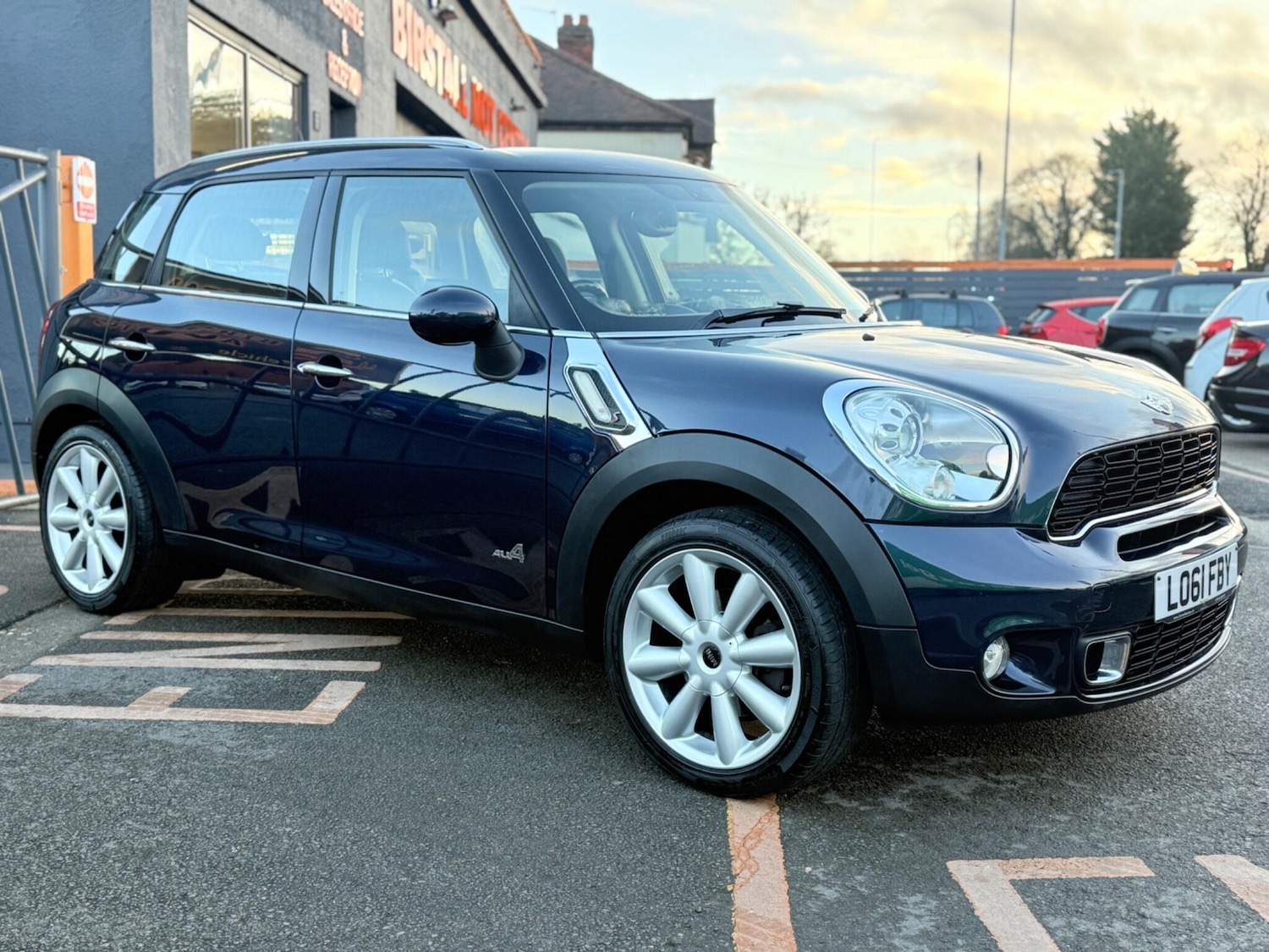 Used MINI Countryman for sale - 76994680: Photo 2