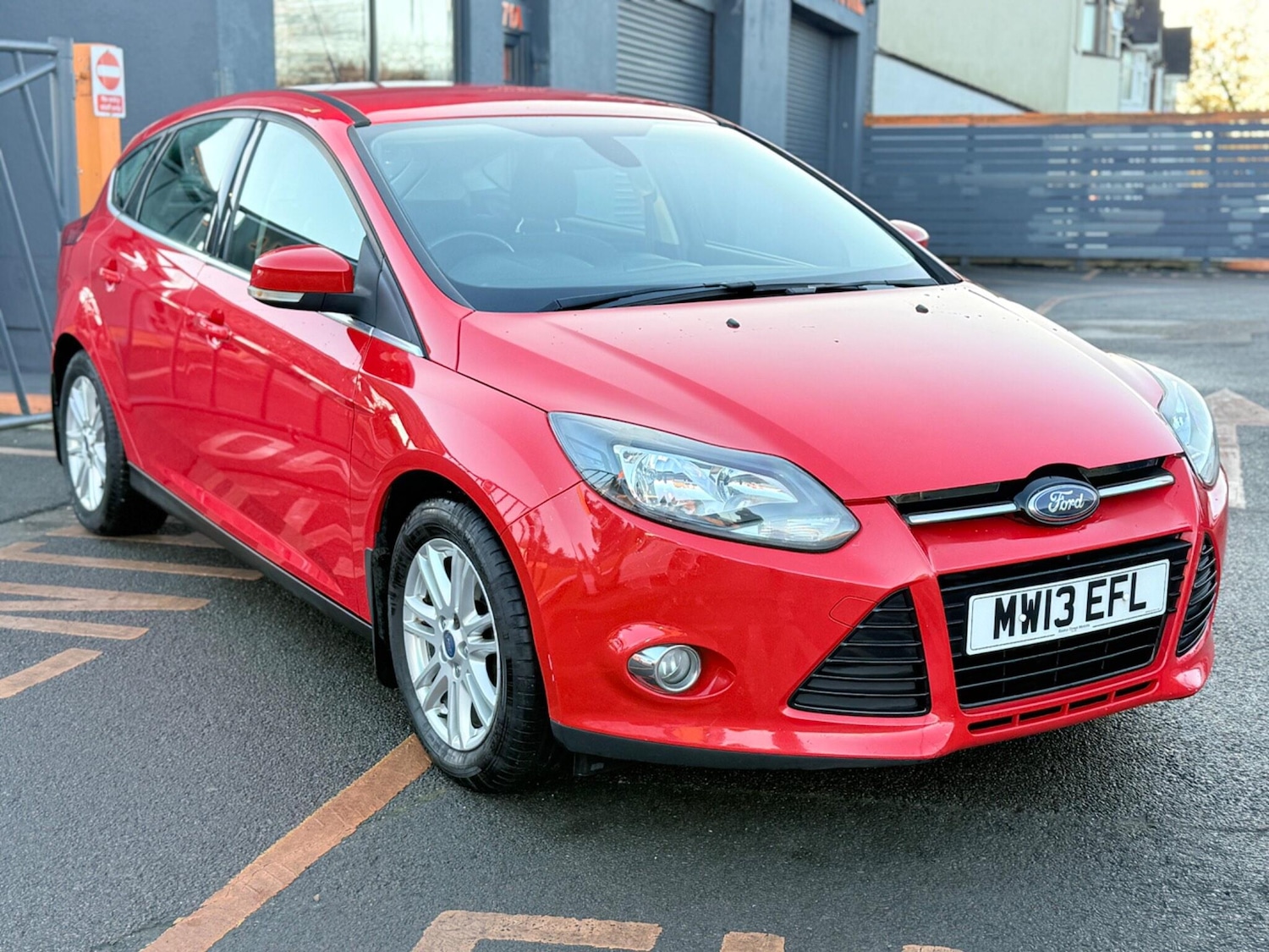 Used Ford Focus for sale - 76996574: Photo 3