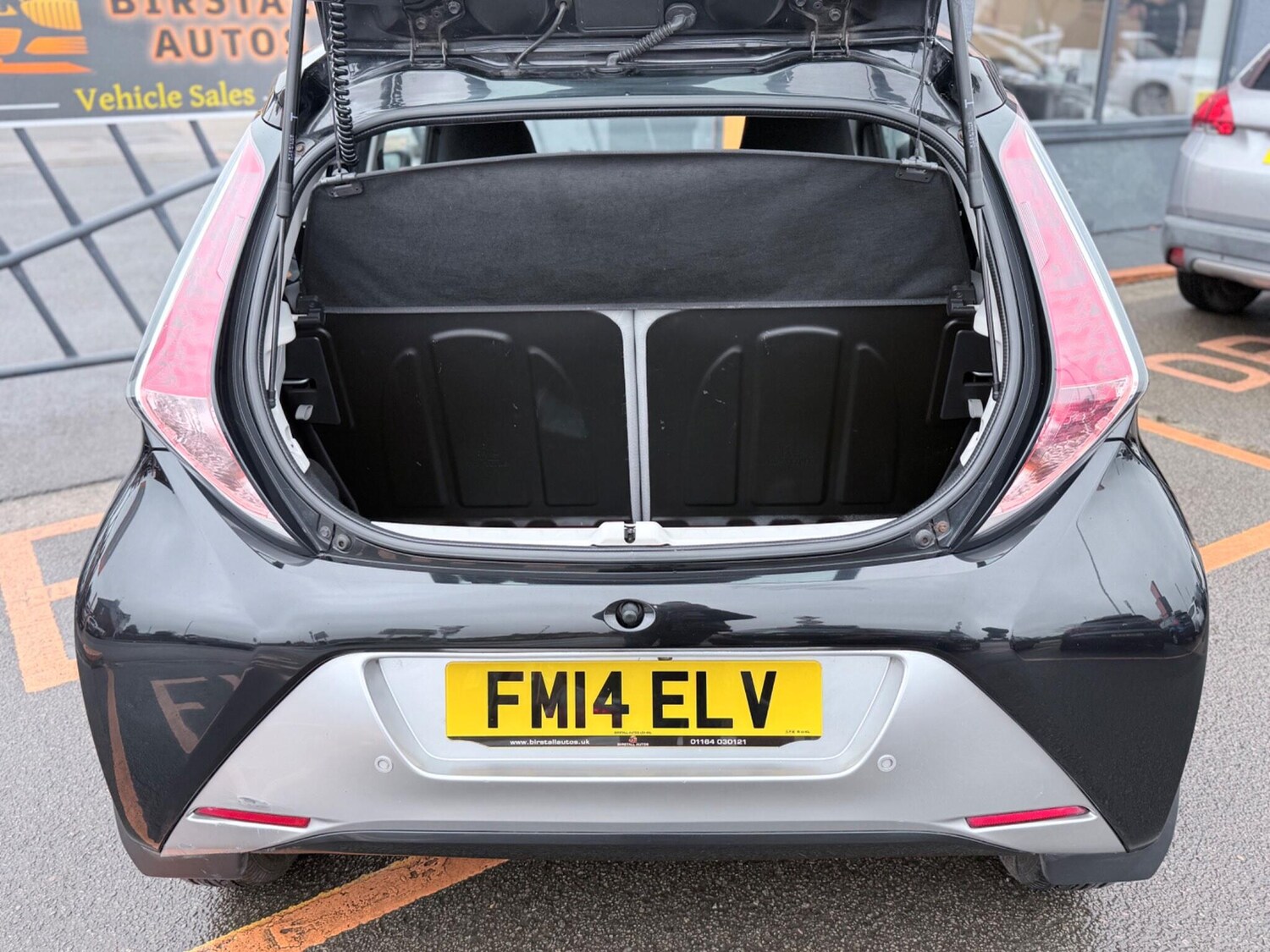 Used Toyota AYGO 2014 for sale - 77478983: Photo 12