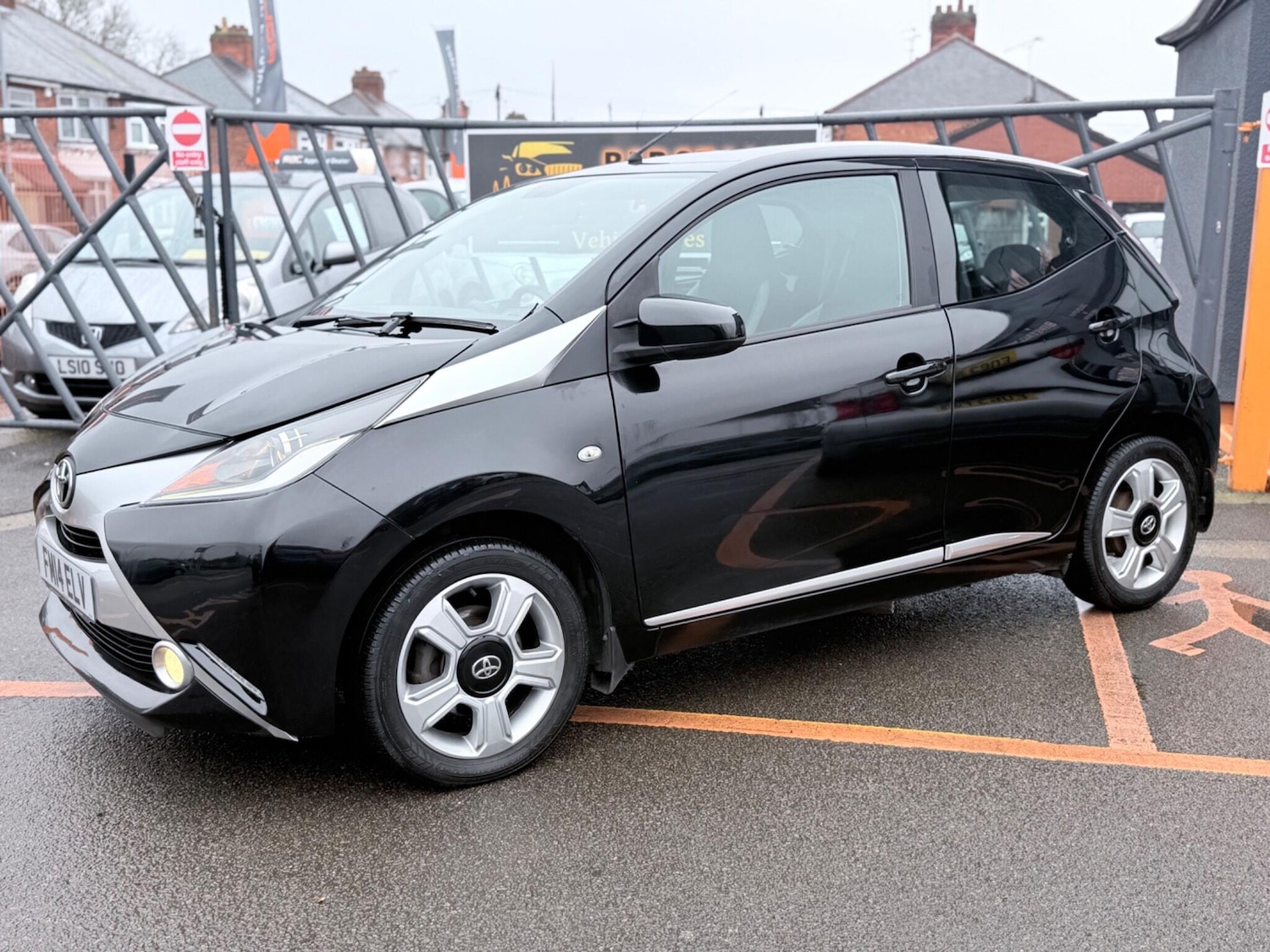 Used Toyota AYGO 2014 for sale - 77478983: Photo 6