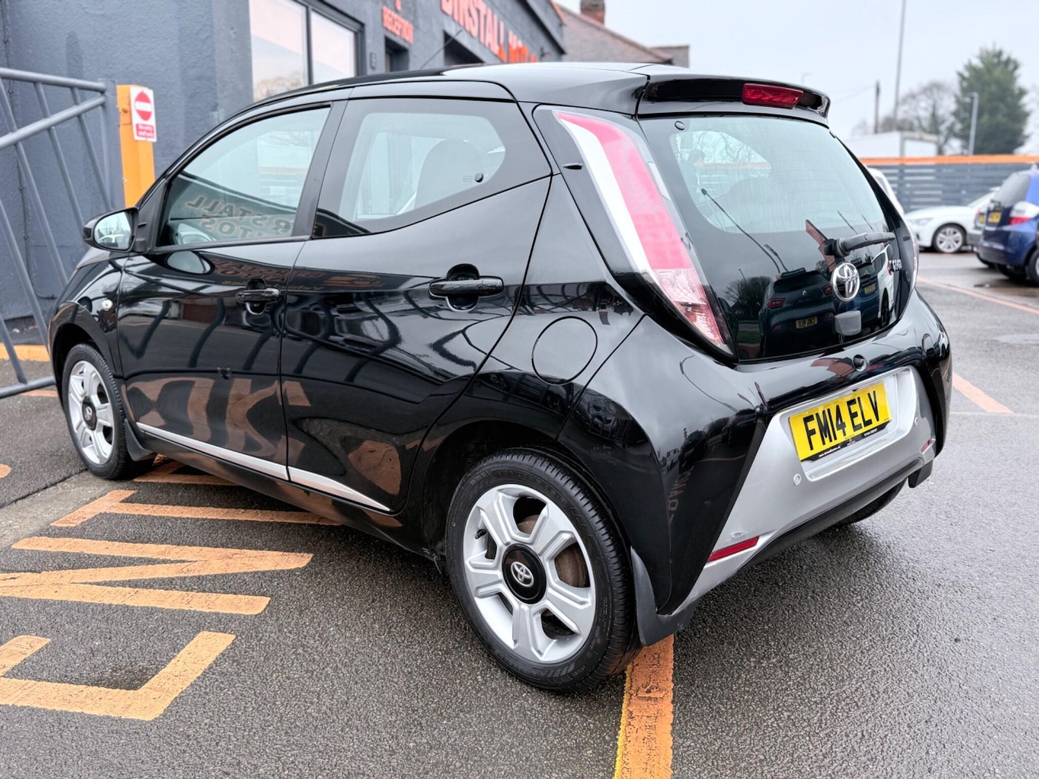 Used Toyota AYGO 2014 for sale - 77478983: Photo 7