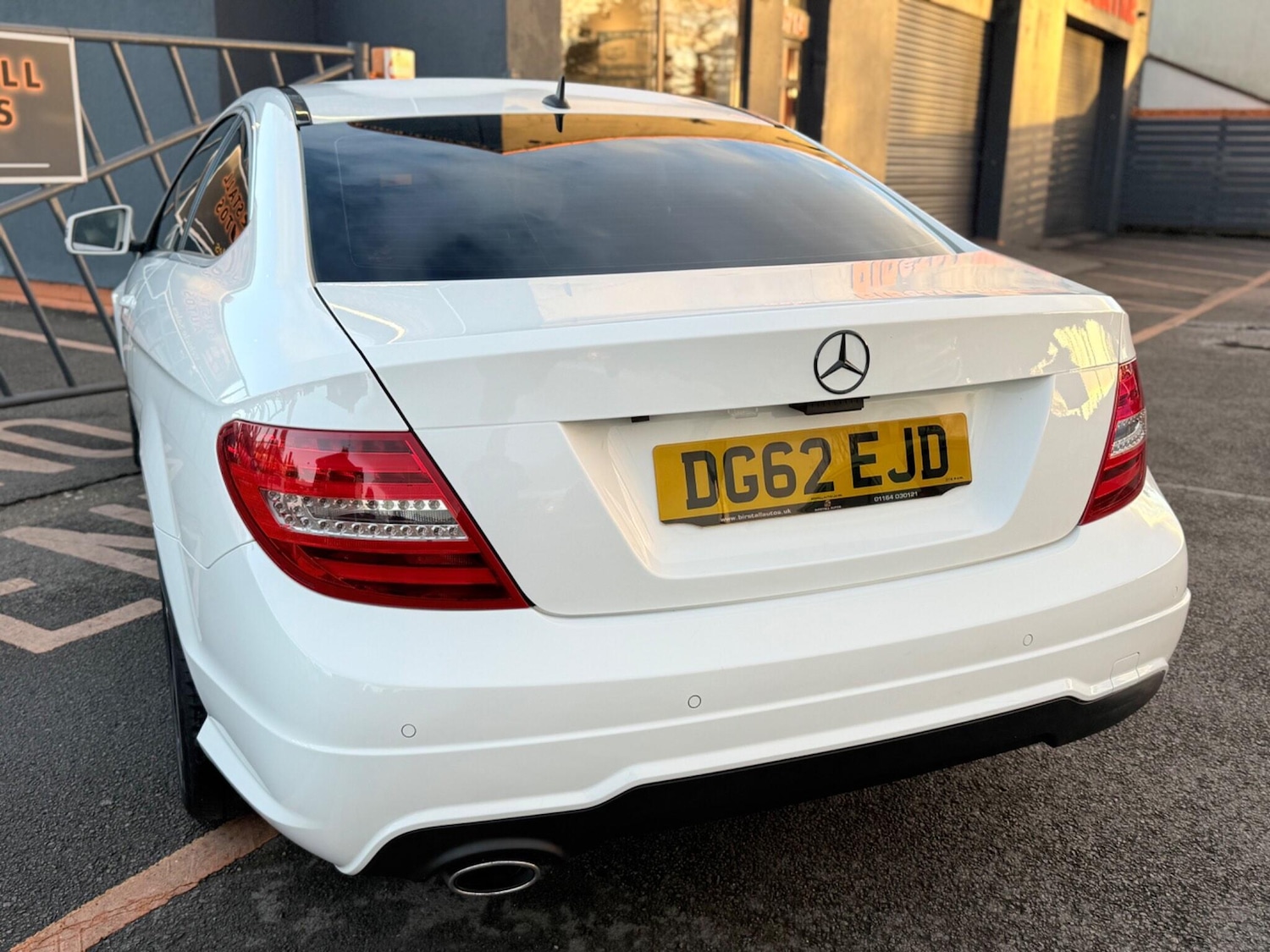 Used Mercedes-Benz C Class 2012 for sale - 76989810: Photo 10