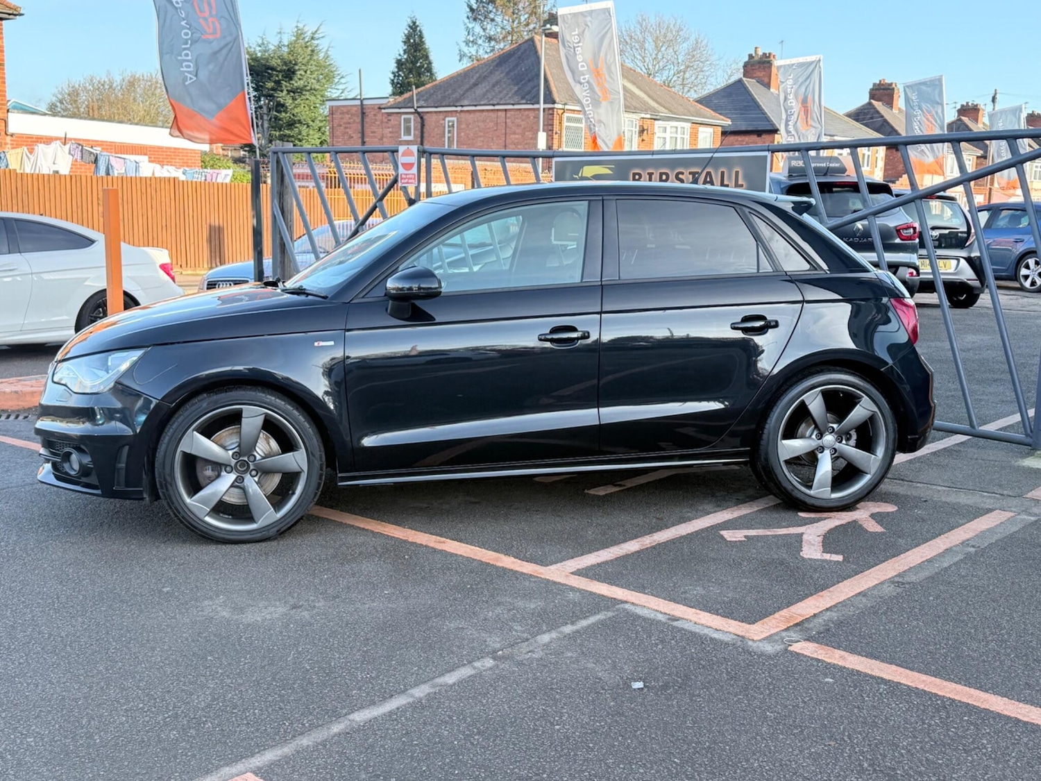 Used Audi A1 2013 for sale - 77315127: Photo 7