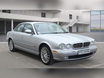 Jaguar XJ feature image