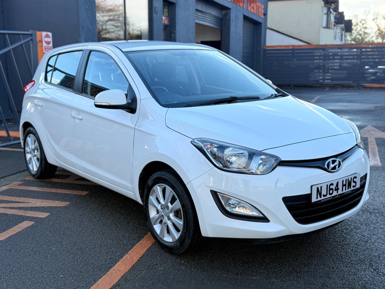 Used Hyundai i20 2014 for sale - 76989673: Photo 8