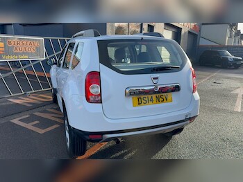 Used Dacia Duster 2014 for sale - 76993246: Photo