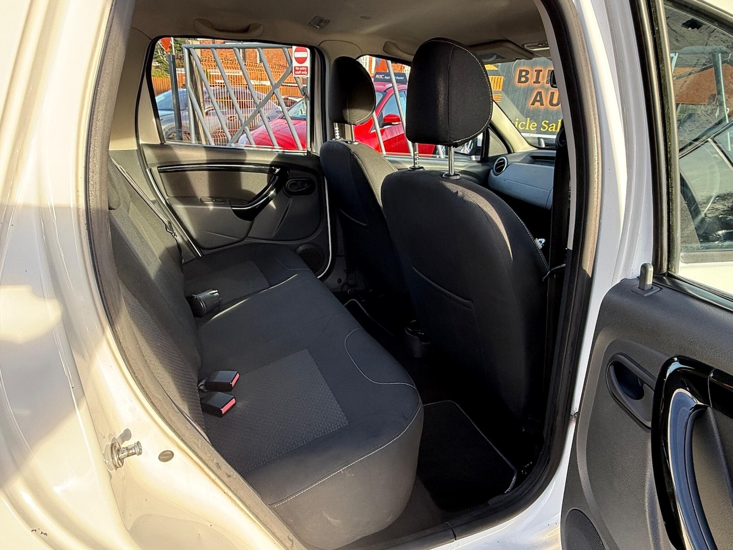 Used Dacia Duster 2014 for sale - 76993246: Photo 7