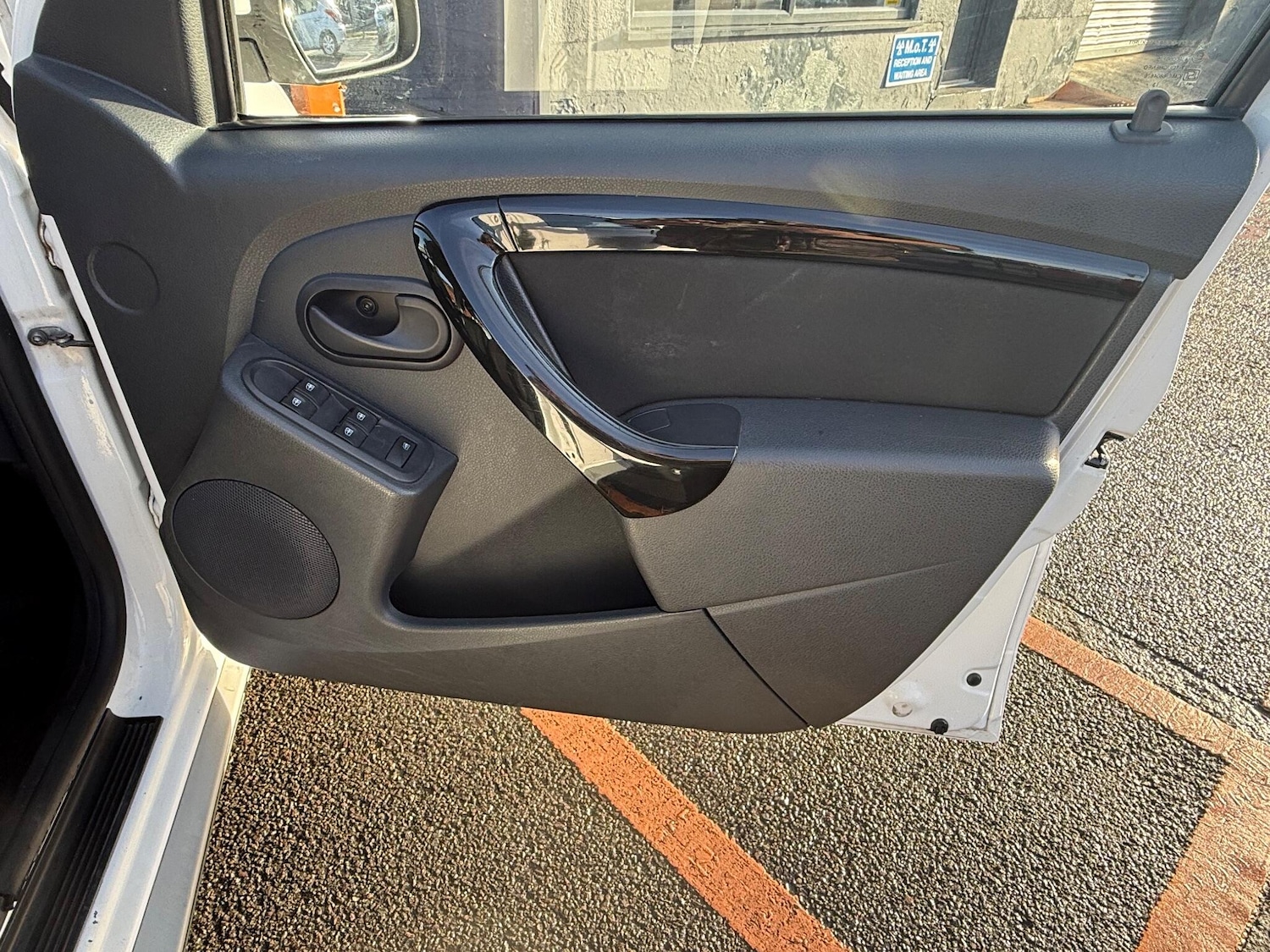 Used Dacia Duster 2014 for sale - 76993246: Photo 9