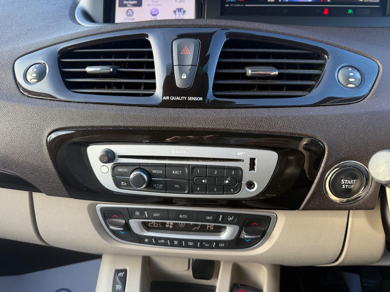 Used Renault Grand Scenic 2013 for sale - 77315433: Photo 25