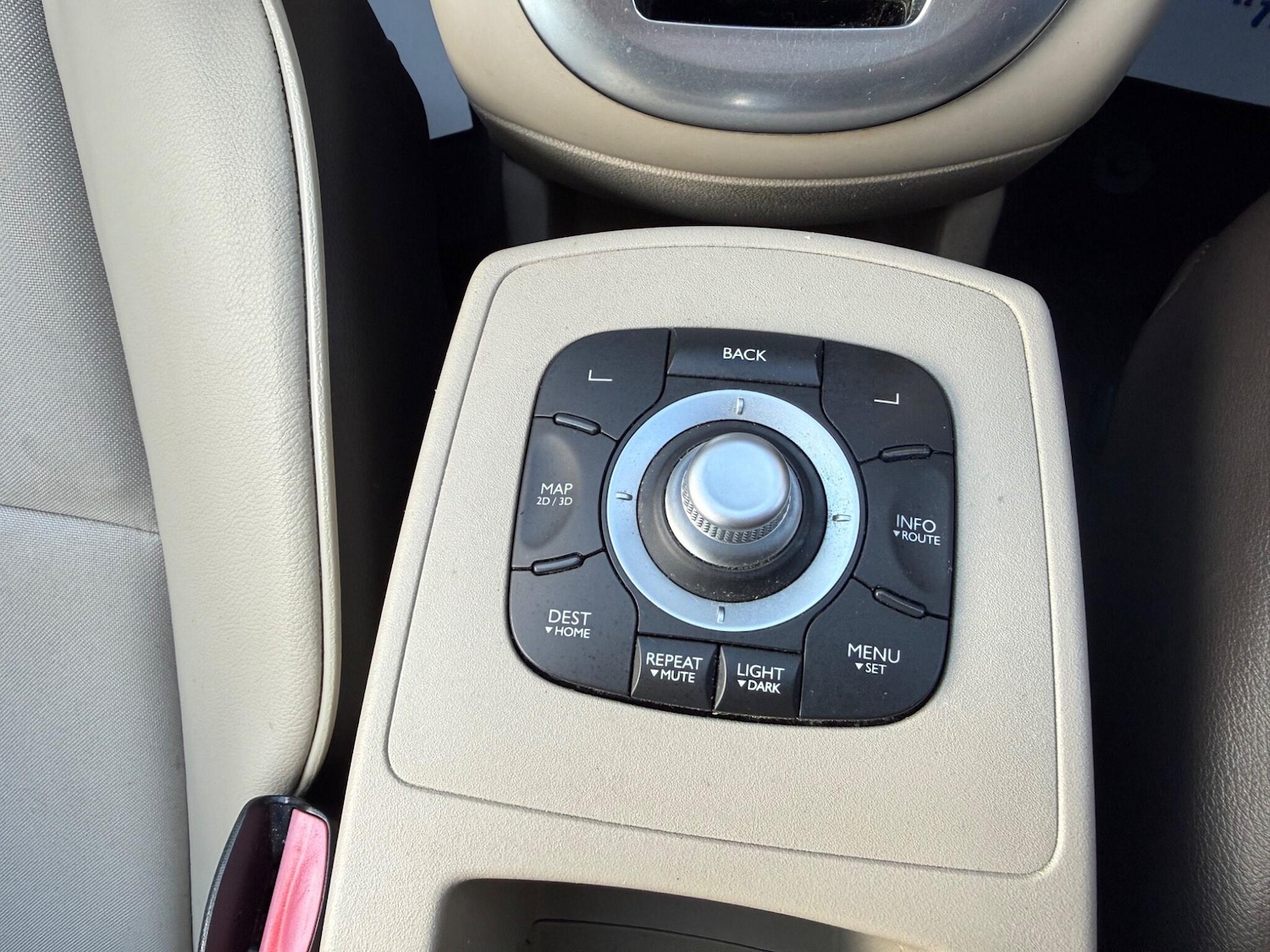 Used Renault Grand Scenic 2013 for sale - 77315433: Photo 29