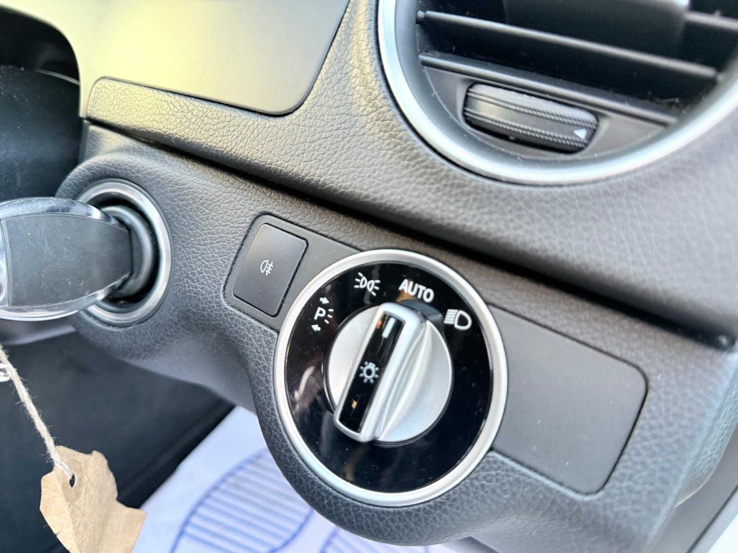 Used Mercedes-Benz C Class 2012 for sale - 77057416: Photo 21