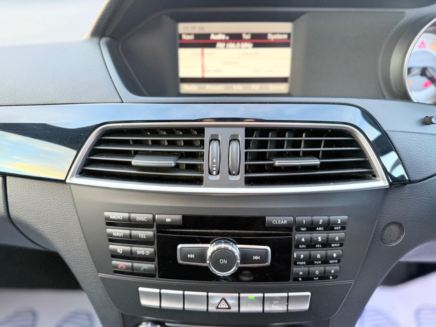 Used Mercedes-Benz C Class 2012 for sale - 77057416: Photo 27