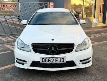 Used Mercedes-Benz C Class 2012 for sale - 77057416: Photo