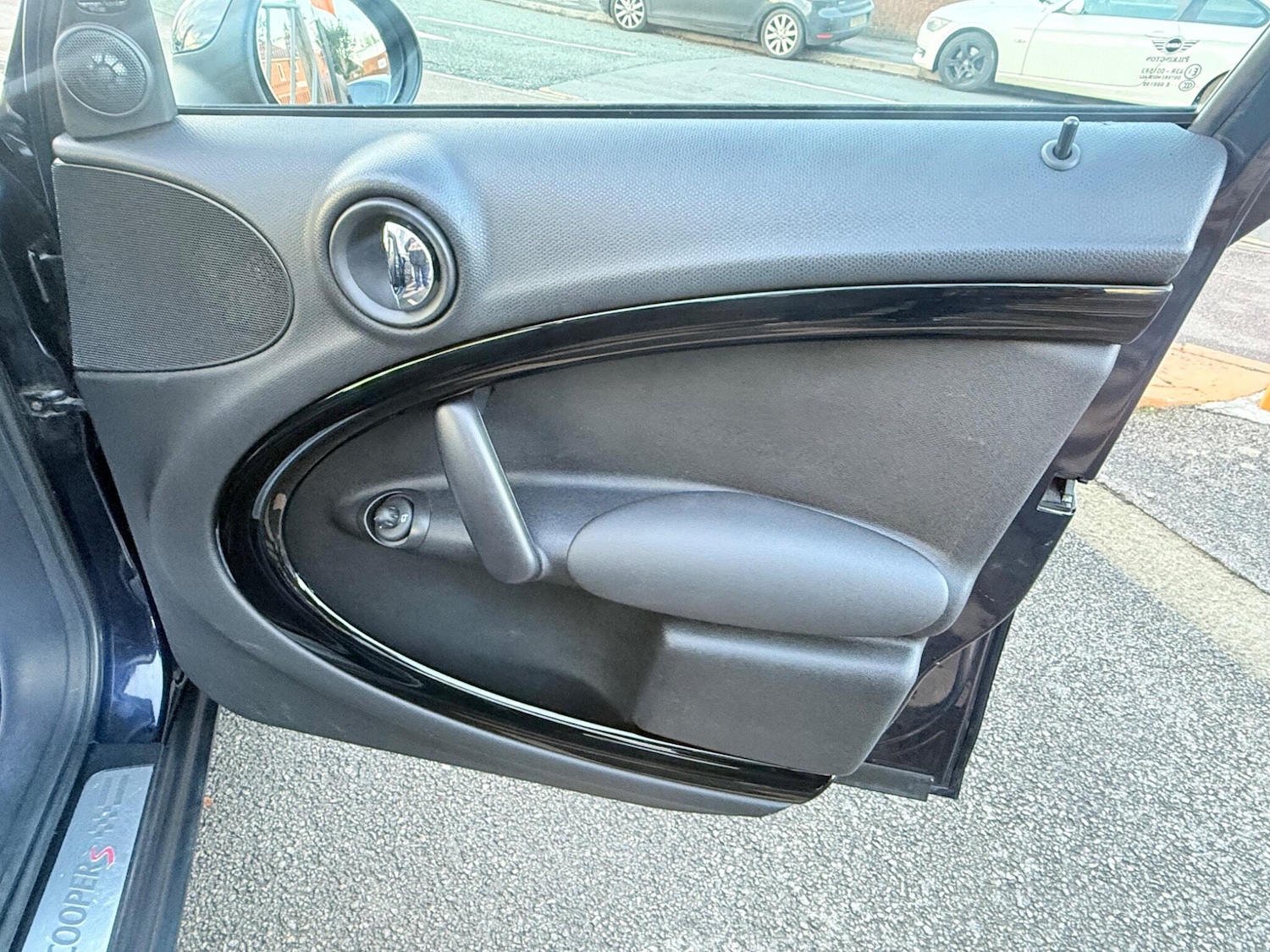 Used MINI Countryman 2011 for sale - 77143030: Photo 26