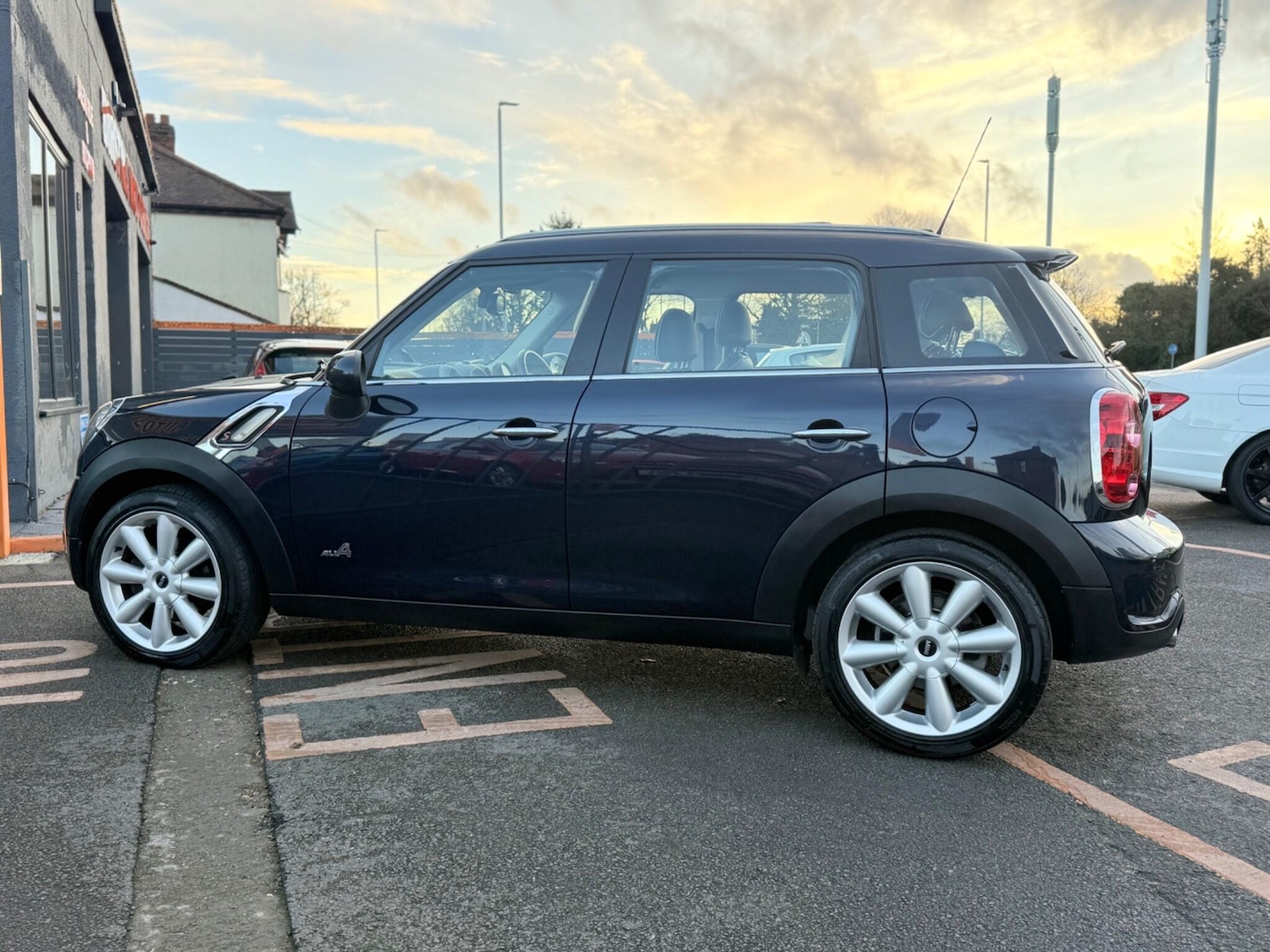 Used MINI Countryman 2011 for sale - 77143030: Photo 8