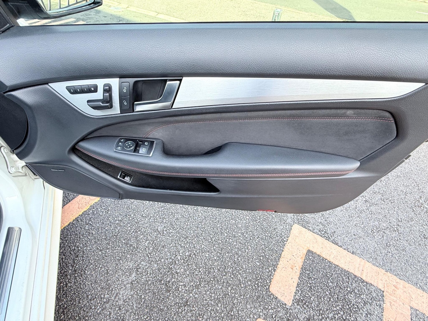 Used Mercedes-Benz C Class 2013 for sale - 77267039: Photo 36