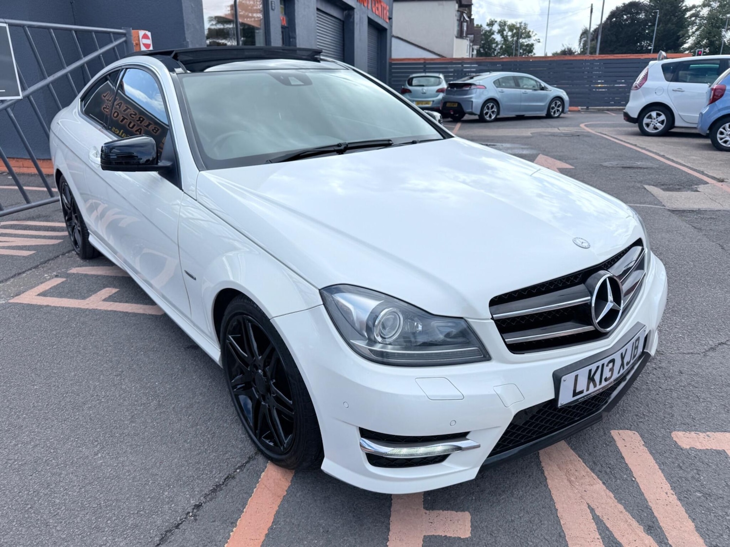 Used Mercedes-Benz C Class 2013 for sale - 77267039: Photo 6