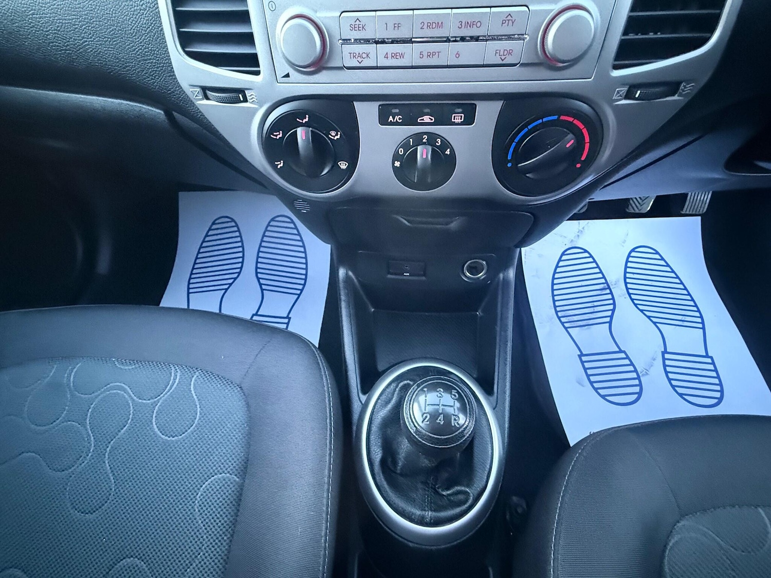 Used Hyundai i20 2010 for sale - 77191747: Photo 27