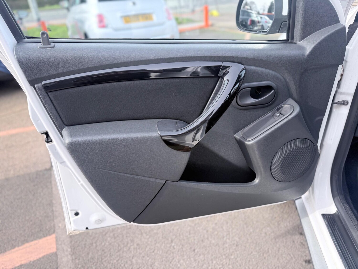 Used Dacia Duster for sale - 77586769: Photo 31