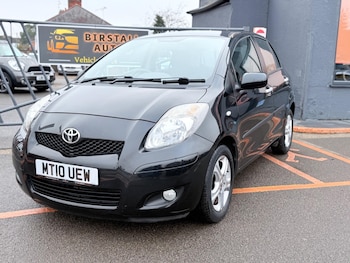 Used Toyota Yaris 2010 for sale - 77331311: Photo