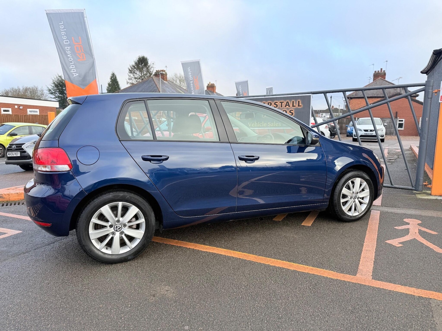 Used Volkswagen Golf 2011 for sale - 77057313: Photo 10