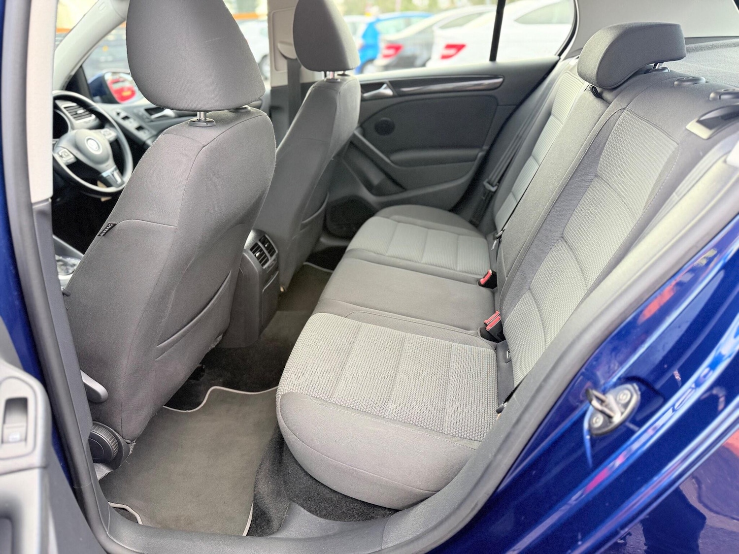 Used Volkswagen Golf 2011 for sale - 77057313: Photo 29