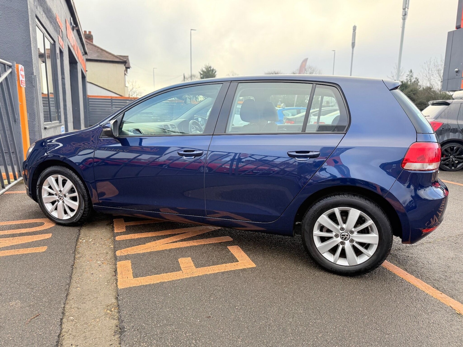 Used Volkswagen Golf 2011 for sale - 77057313: Photo 30