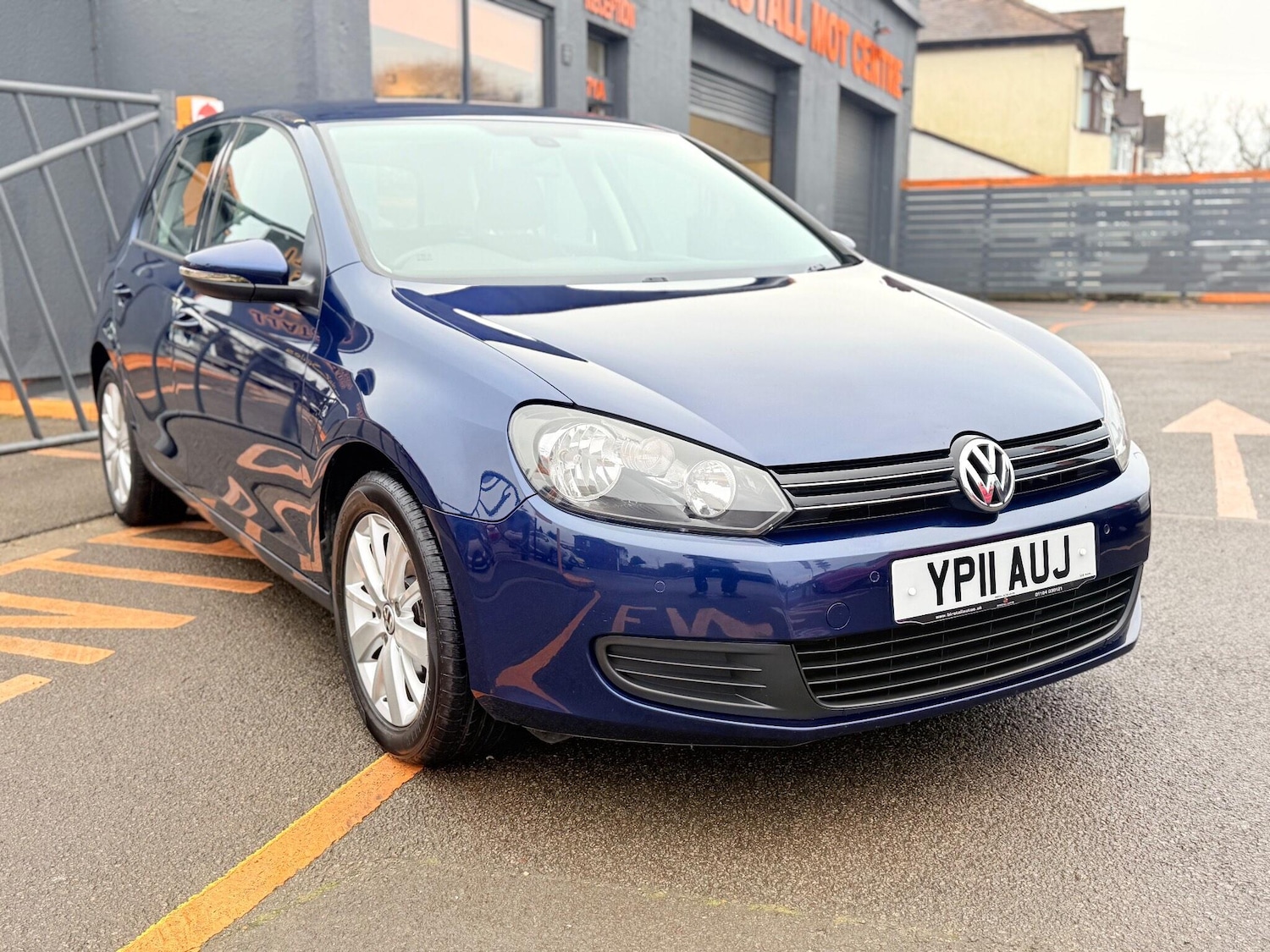 Used Volkswagen Golf 2011 for sale - 77057313: Photo 4