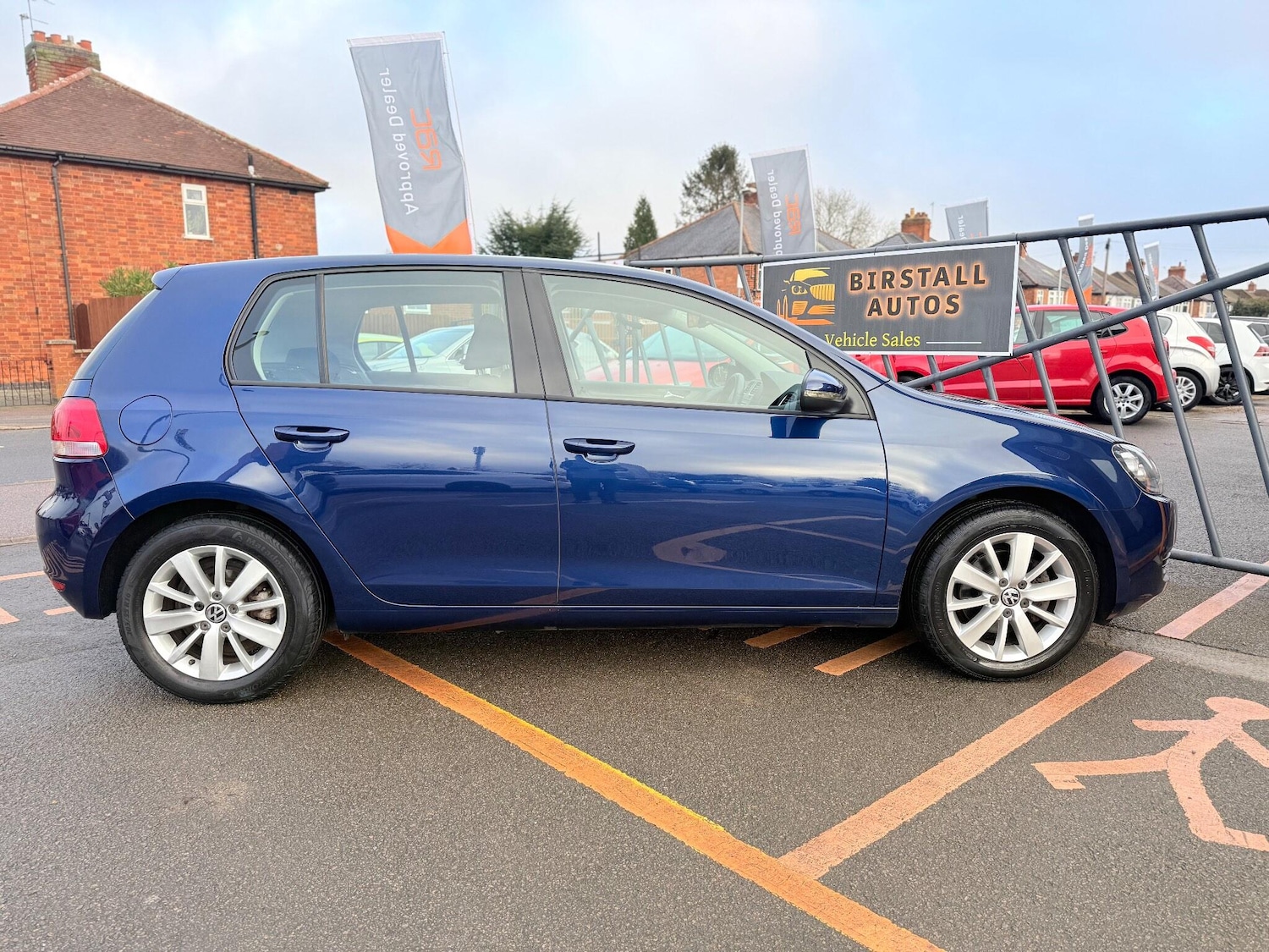 Used Volkswagen Golf 2011 for sale - 77057313: Photo 8