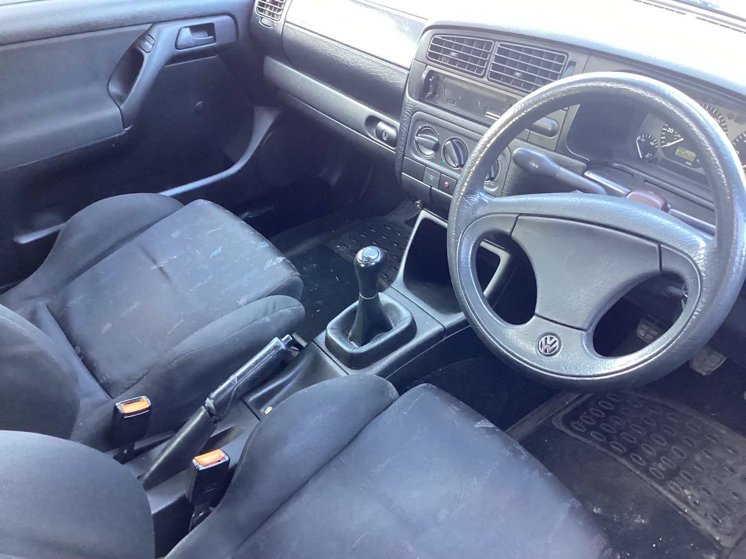 Used Volkswagen Golf 1996 for sale - 77047487: Photo 4