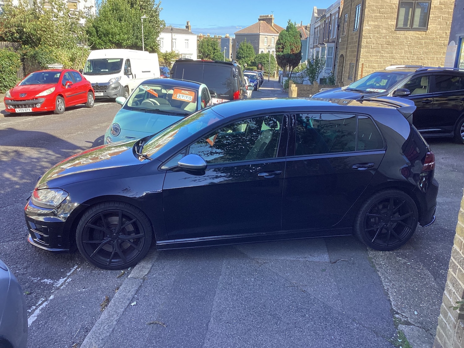 Used Volkswagen Golf 2016 for sale - 76184572: Photo 2