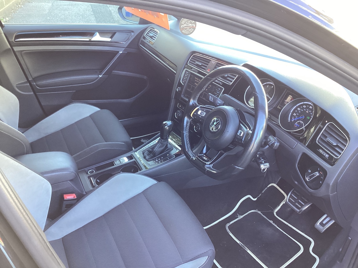 Used Volkswagen Golf 2016 for sale - 76184572: Photo 8