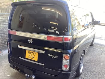 Used Nissan Elgrand undefined for sale - 79617190: Photo