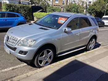 Used Mercedes-Benz M Class 2010 for sale - 78442466: Photo