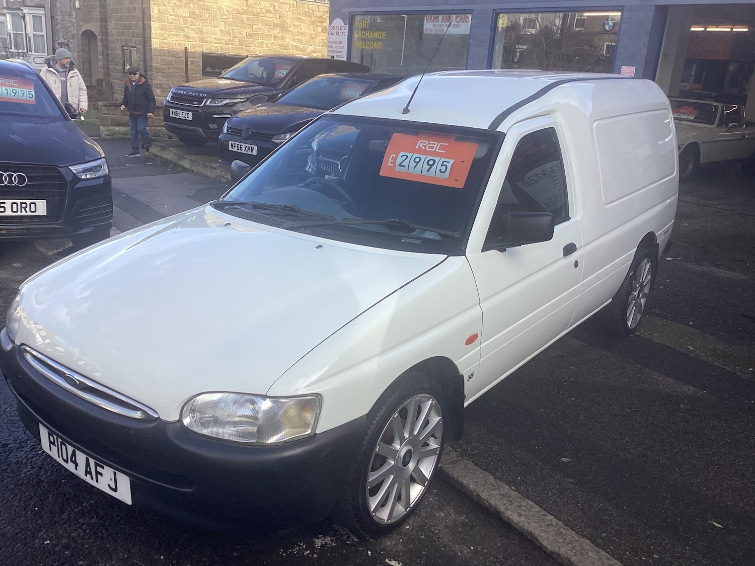 Used Ford Escort 1996 for sale - 76834654: Photo 10