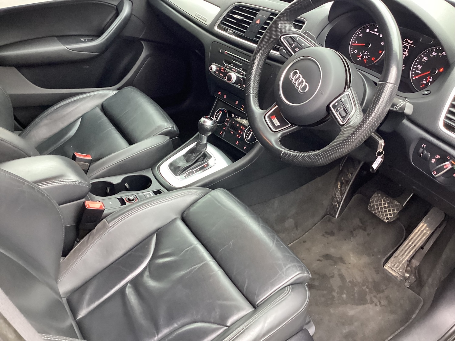 Used Audi Q3 2015 for sale - 76720257: Photo 6