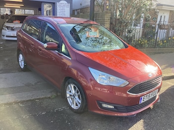 Used Ford Grand C-Max 2015 for sale - 77730945: Photo